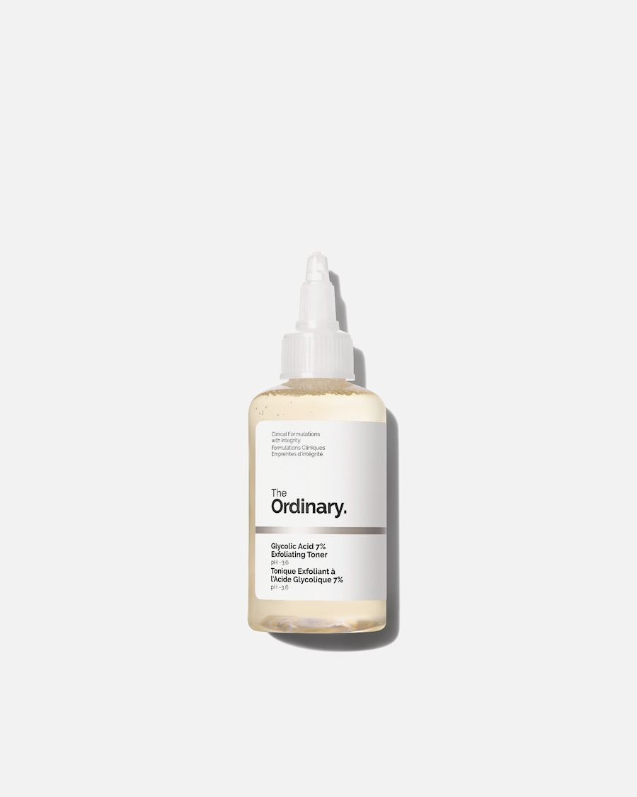 Fles The Ordinary Glycolic Acid 7% Exfoliating Toner met transparante vloeistof en witte dop.